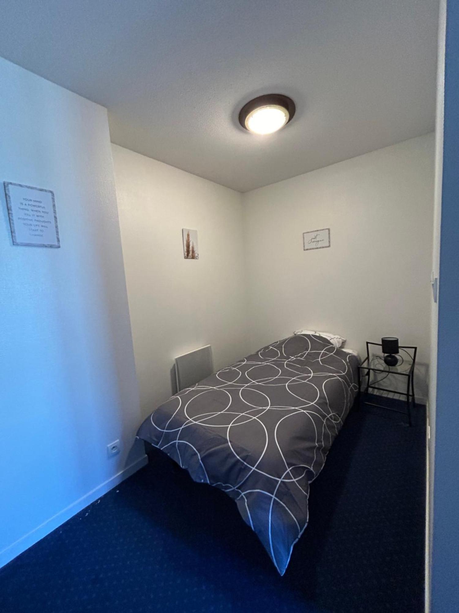 Ferienwohnung Duplex Avec Piscine La Roche-Posay Exterior foto